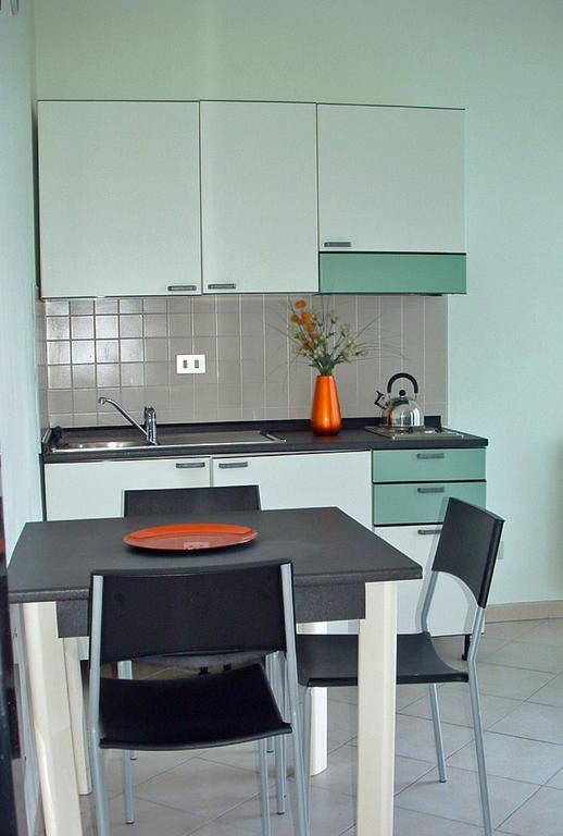 Residence Tre Ponti ヴェルバーニア エクステリア 写真